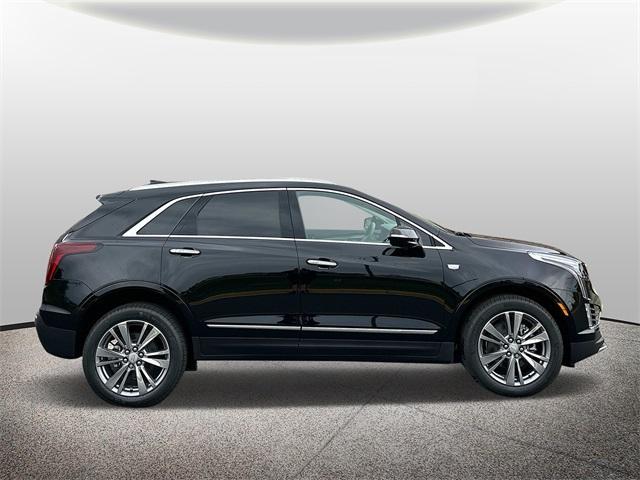 new 2024 Cadillac XT5 car, priced at $54,215