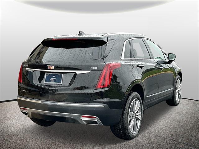 new 2025 Cadillac XT5 car, priced at $55,615