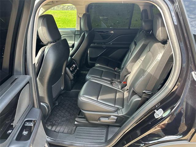 used 2023 Lincoln Aviator car, priced at $42,000