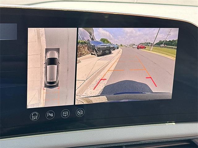 new 2025 Cadillac OPTIQ car, priced at $58,565