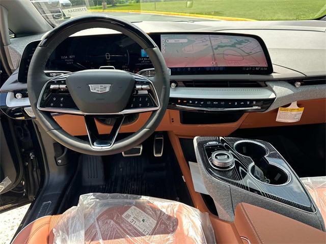 new 2025 Cadillac OPTIQ car, priced at $58,565