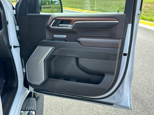used 2023 GMC Sierra 1500 car, priced at $50,500