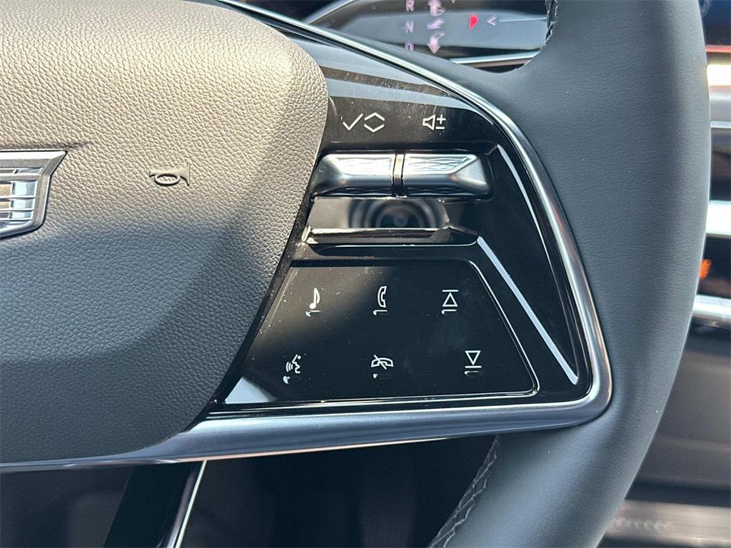 new 2025 Cadillac LYRIQ car, priced at $69,710