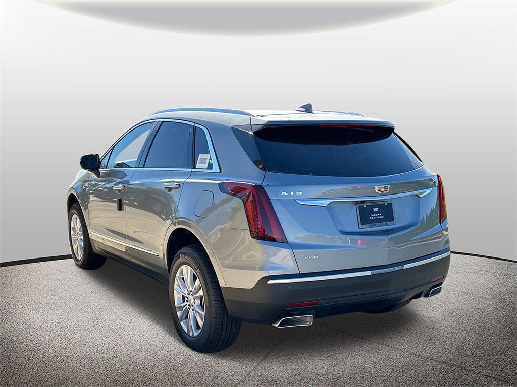new 2025 Cadillac XT5 car, priced at $47,690