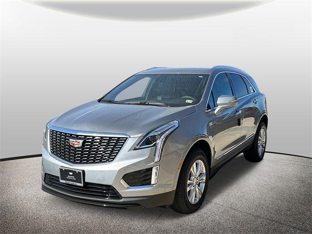 new 2025 Cadillac XT5 car, priced at $47,690