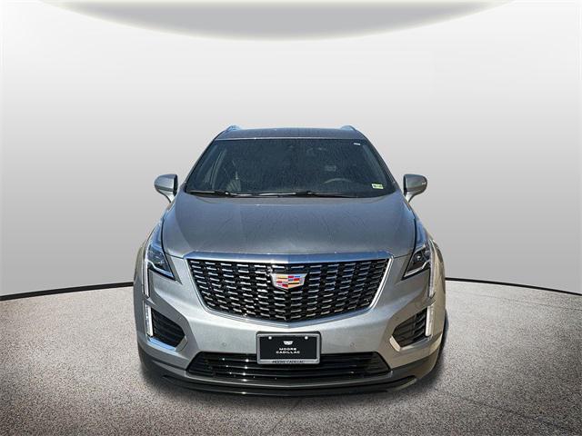 new 2025 Cadillac XT5 car, priced at $47,690