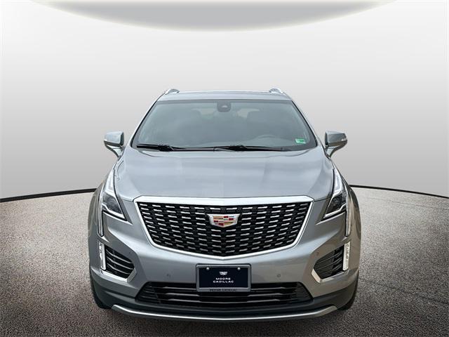 new 2025 Cadillac XT5 car, priced at $53,990
