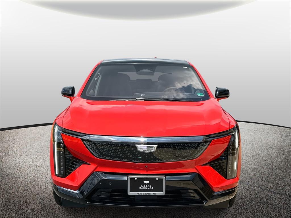 new 2025 Cadillac OPTIQ car, priced at $57,715