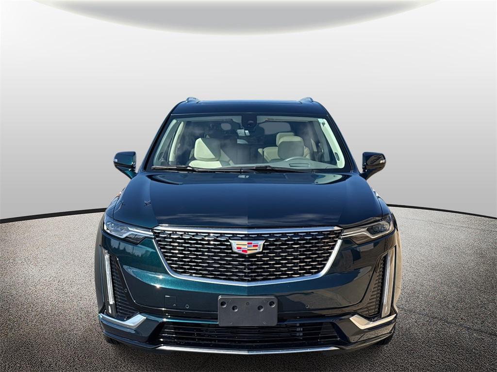 used 2024 Cadillac XT6 car, priced at $47,000