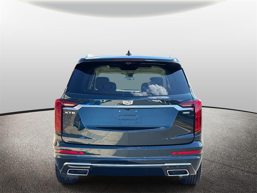 used 2024 Cadillac XT6 car, priced at $47,000