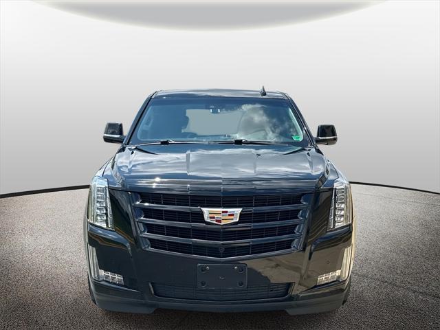 used 2020 Cadillac Escalade car, priced at $32,000