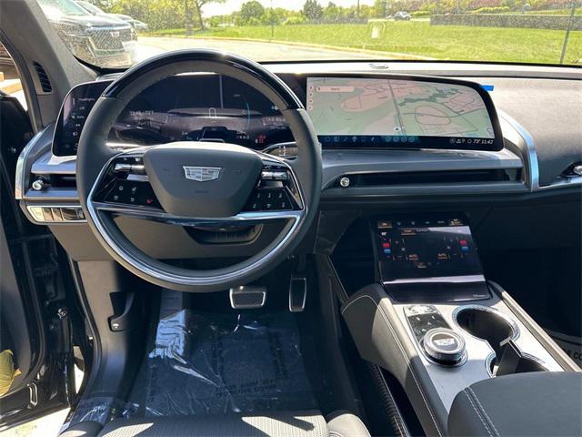 new 2026 Cadillac VISTIQ car, priced at $79,715