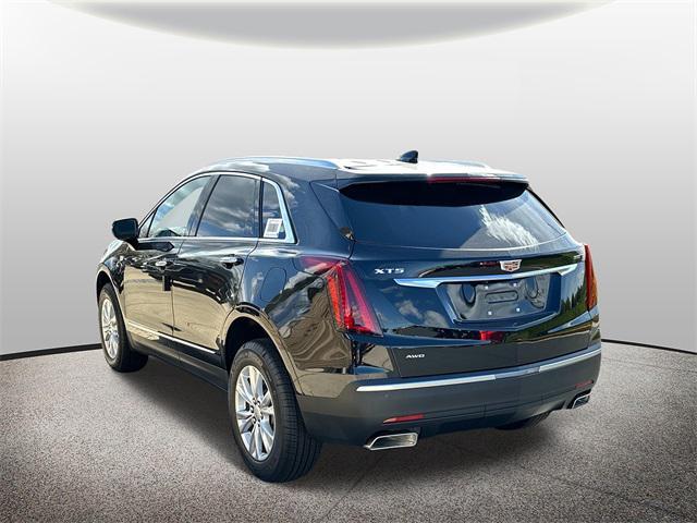 new 2025 Cadillac XT5 car, priced at $48,315