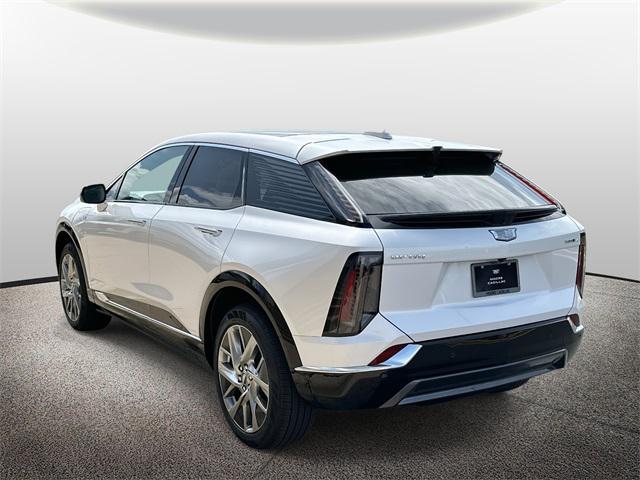 new 2025 Cadillac OPTIQ car, priced at $55,615