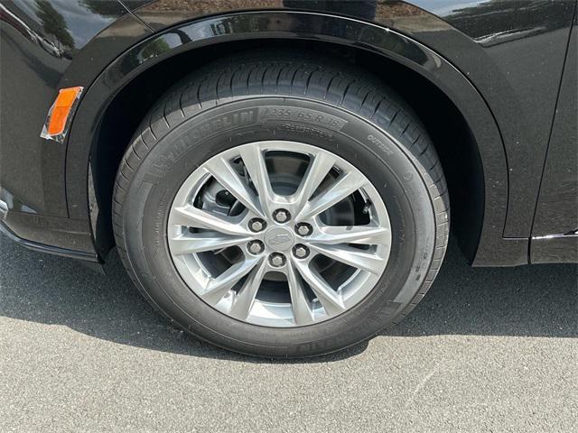 new 2025 Cadillac XT6 car, priced at $53,315