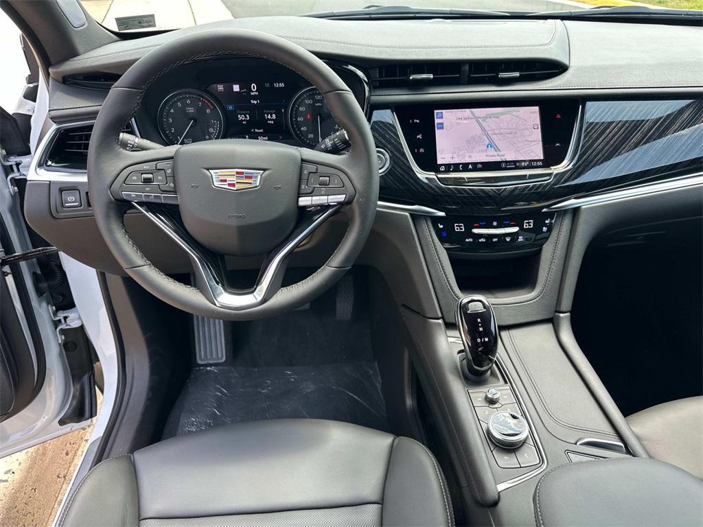 new 2025 Cadillac XT6 car, priced at $64,565