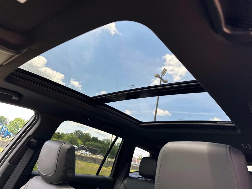 new 2025 Cadillac XT6 car, priced at $64,565