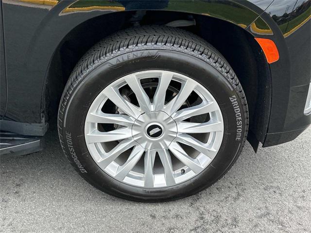 used 2022 Cadillac Escalade ESV car, priced at $45,500