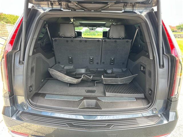 used 2021 Cadillac Escalade ESV car, priced at $63,000