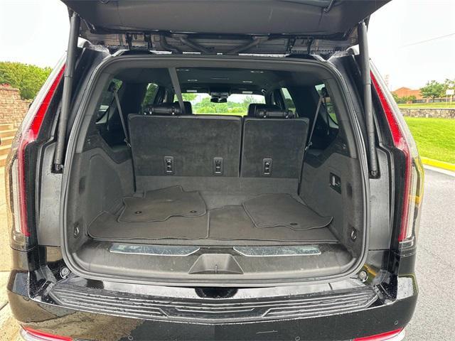 used 2022 Cadillac Escalade ESV car, priced at $45,000