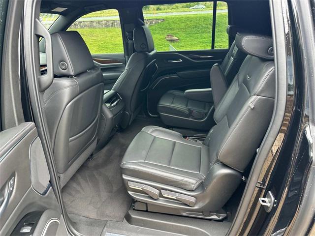 used 2022 Cadillac Escalade ESV car, priced at $45,000
