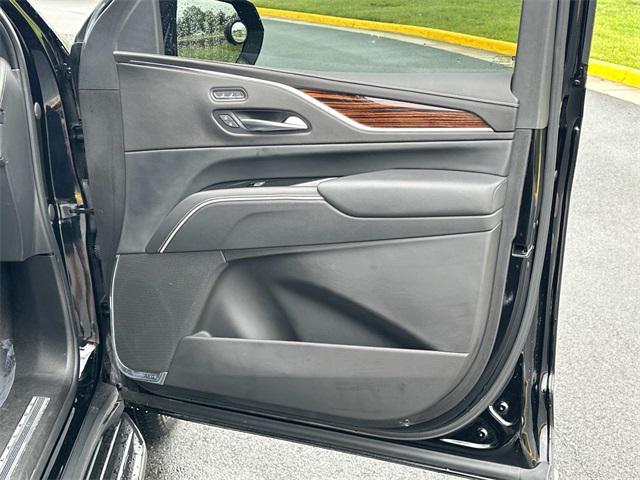 used 2022 Cadillac Escalade ESV car, priced at $45,000