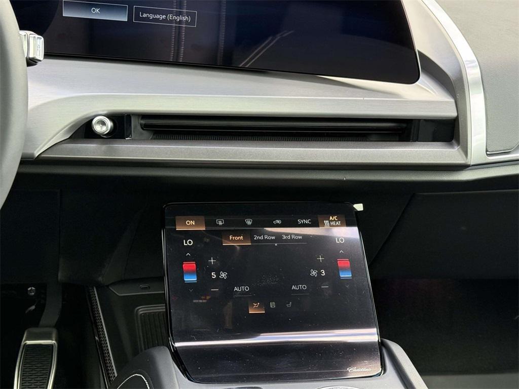 new 2026 Cadillac VISTIQ car, priced at $80,910