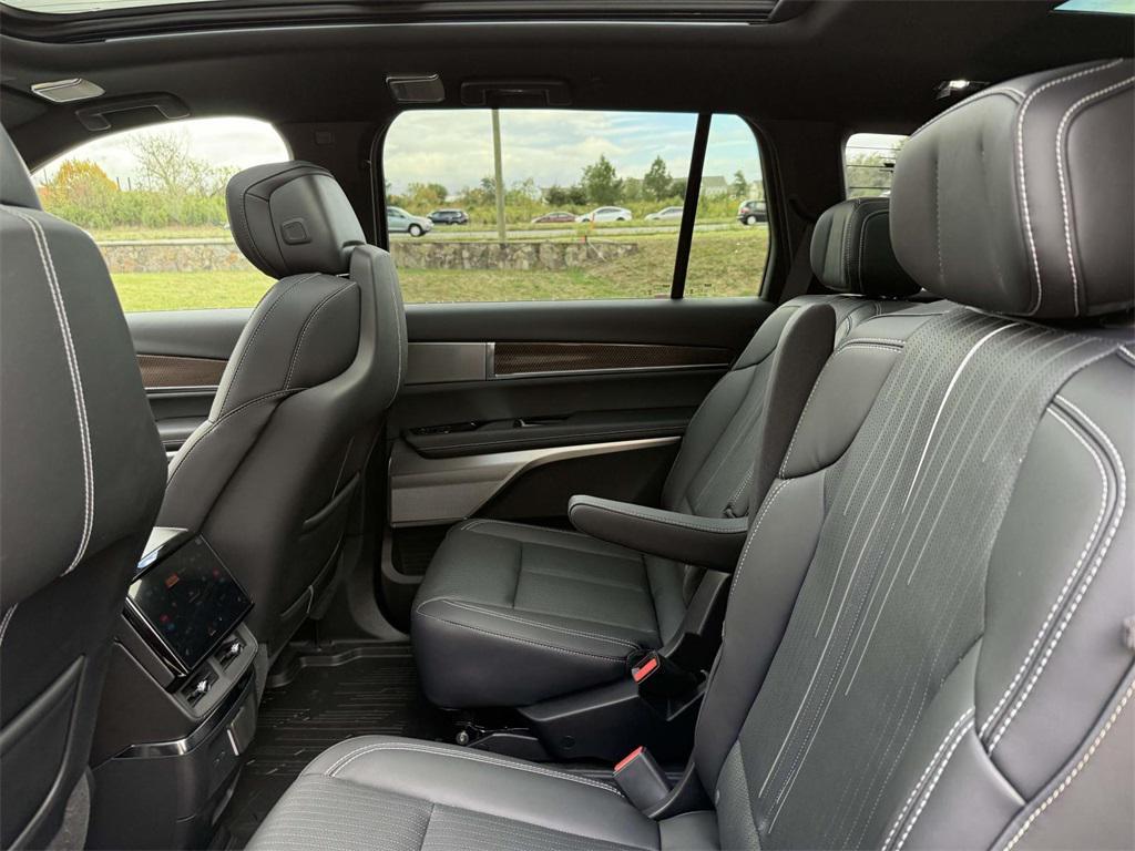 new 2026 Cadillac VISTIQ car, priced at $80,910