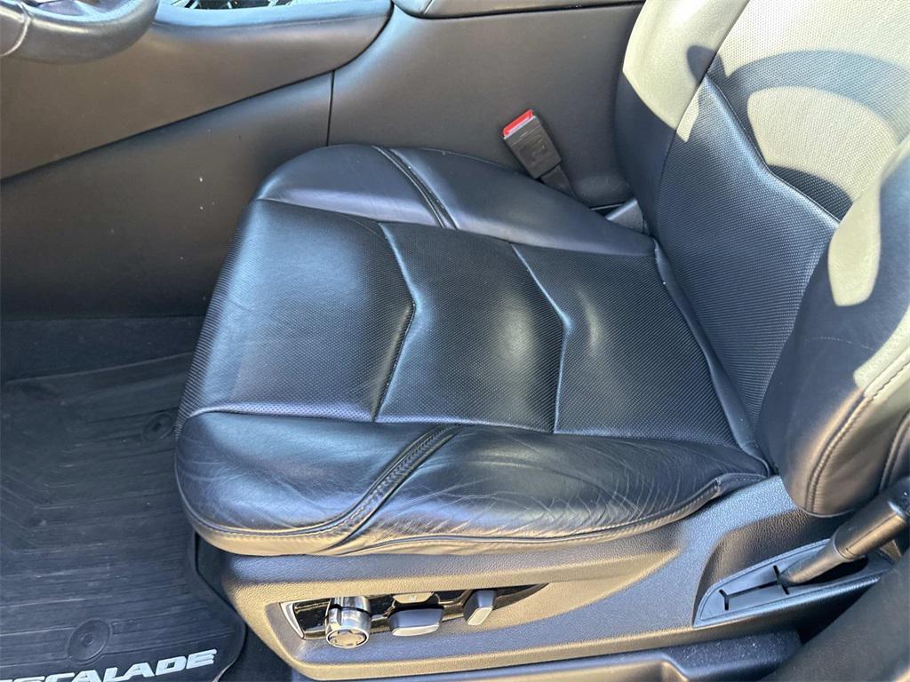 used 2020 Cadillac Escalade car, priced at $43,000