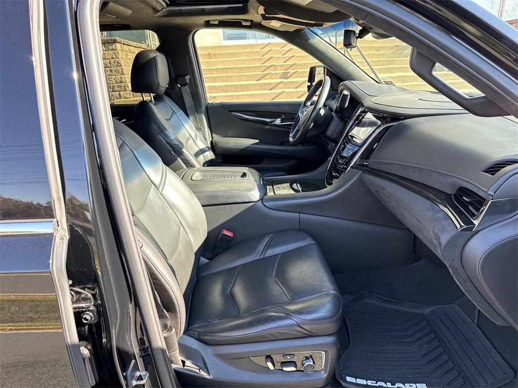 used 2020 Cadillac Escalade car, priced at $43,000