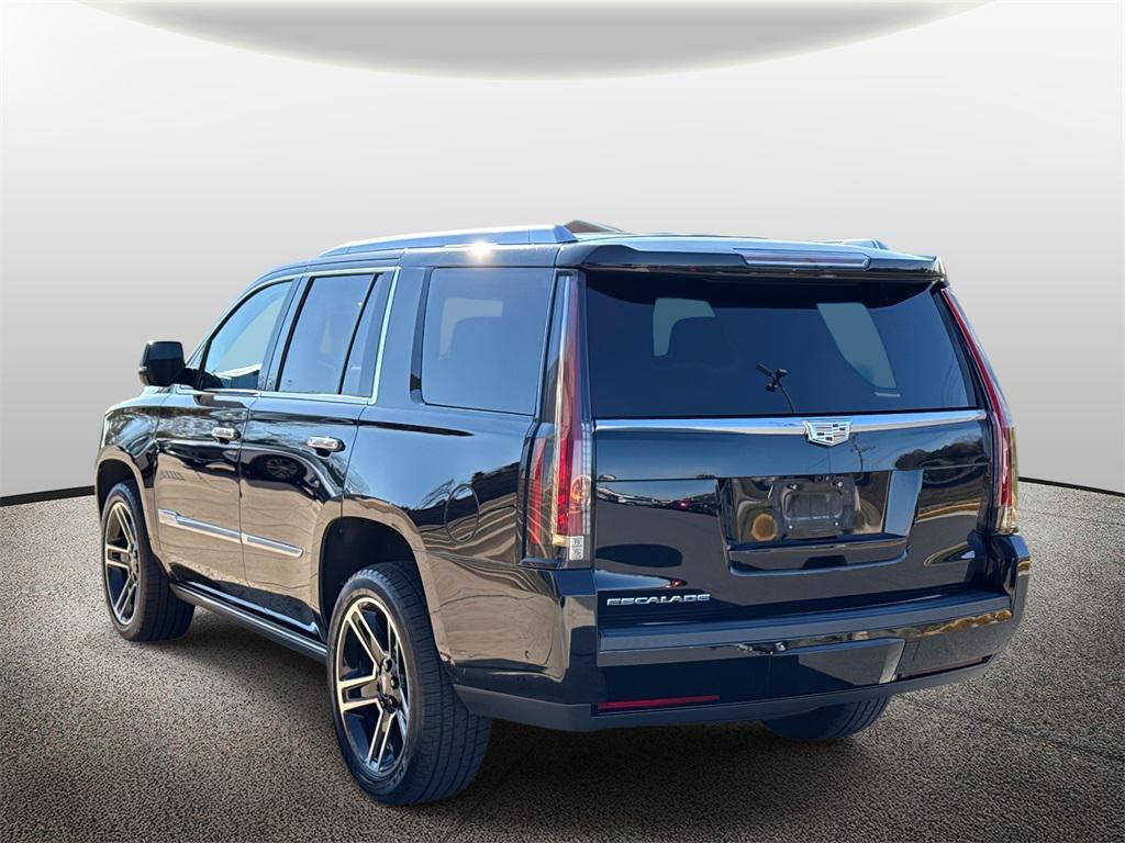 used 2020 Cadillac Escalade car, priced at $43,000