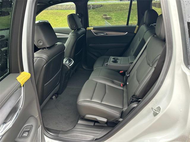new 2025 Cadillac XT6 car, priced at $53,815