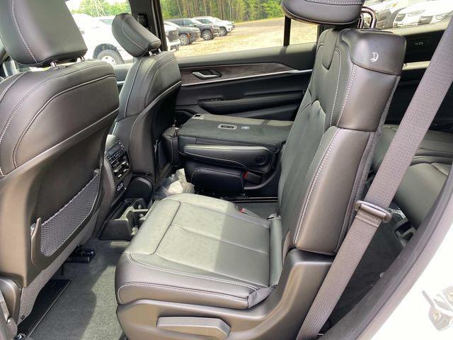 new 2025 Jeep Grand Cherokee L car, priced at $47,692