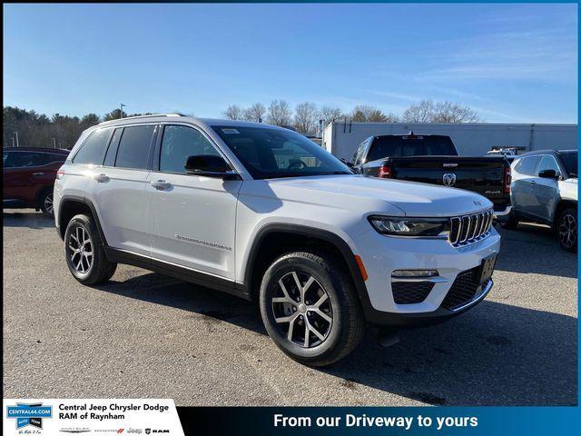 new 2025 Jeep Grand Cherokee car, priced at $49,215