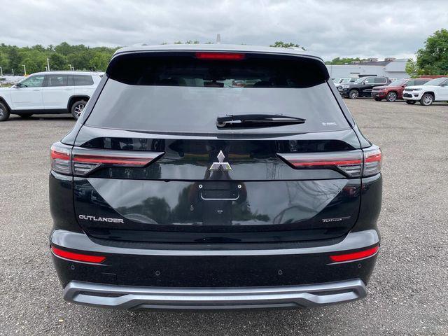 new 2025 Mitsubishi Outlander car, priced at $46,590