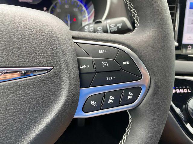 new 2025 Chrysler Voyager car, priced at $40,608