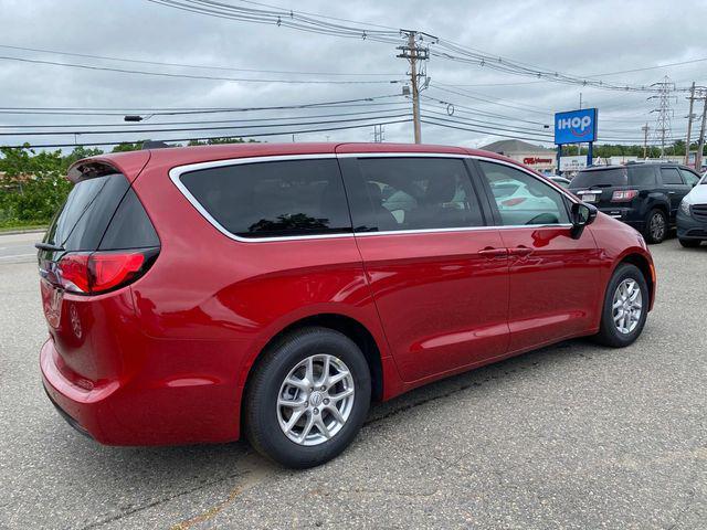 new 2025 Chrysler Voyager car, priced at $40,608