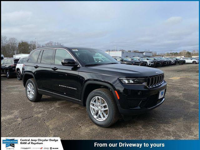 new 2025 Jeep Grand Cherokee car, priced at $43,970