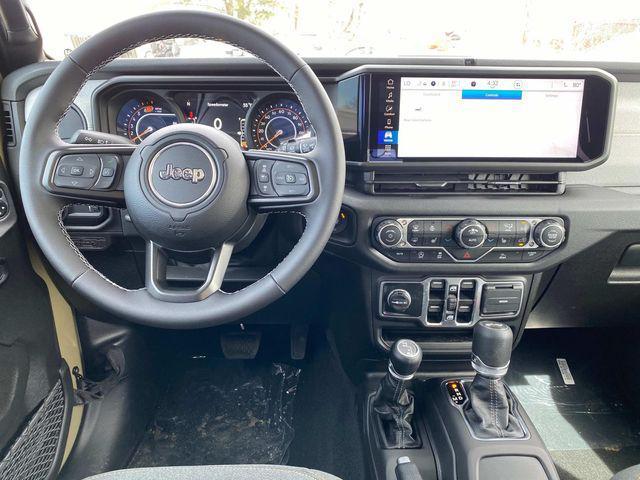 new 2025 Jeep Wrangler car, priced at $47,299