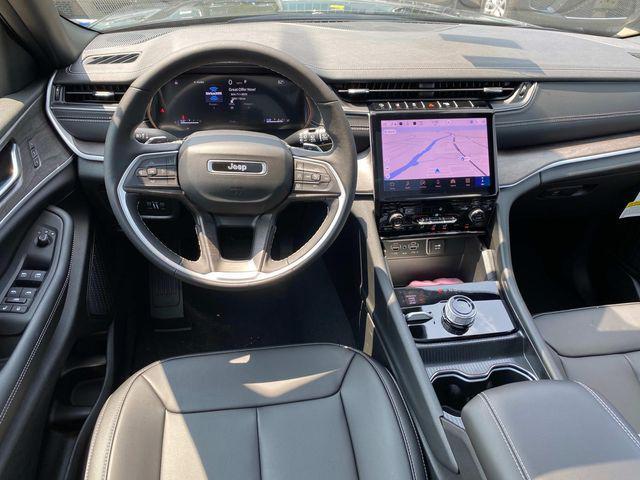 new 2025 Jeep Grand Cherokee L car, priced at $48,287