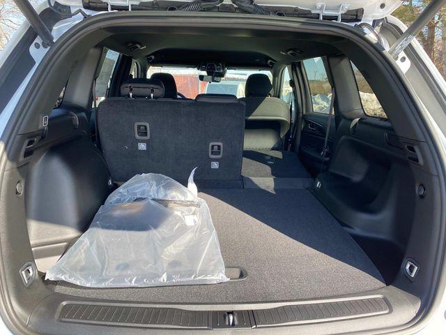 new 2025 Jeep Grand Cherokee car, priced at $42,625
