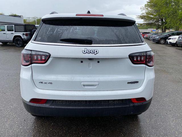 new 2024 Jeep Compass car, priced at $30,539