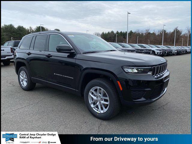 new 2025 Jeep Grand Cherokee car, priced at $43,970