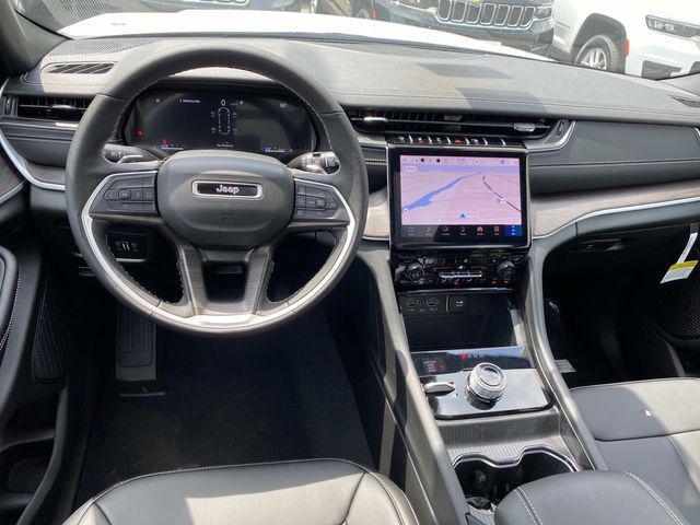 new 2025 Jeep Grand Cherokee L car, priced at $47,692