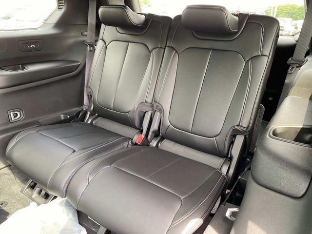 new 2025 Jeep Grand Cherokee L car, priced at $47,692