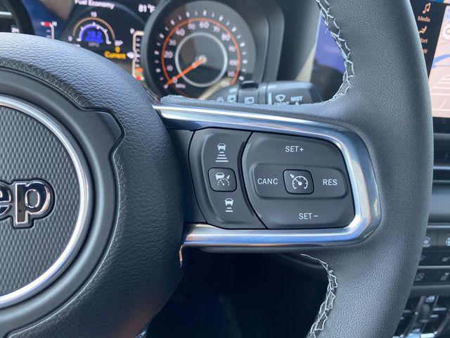 new 2025 Jeep Wrangler car, priced at $54,045