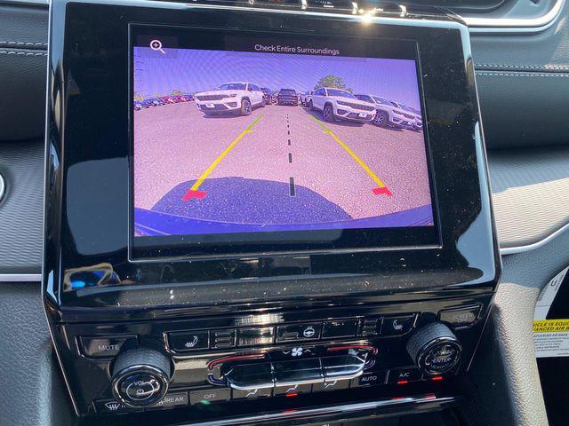 new 2025 Jeep Grand Cherokee car, priced at $46,125