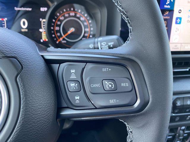 new 2025 Jeep Gladiator car, priced at $46,028