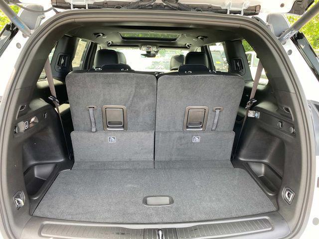 new 2025 Jeep Grand Cherokee L car, priced at $47,015