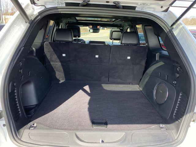 used 2021 Jeep Grand Cherokee car, priced at $29,074